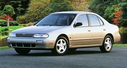 Фотография Nissan Altima 1993-1997