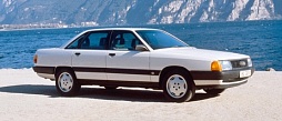 Фотография Audi 100 1983-1990