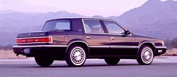 Фотография Dodge Dynasty 1988-1993